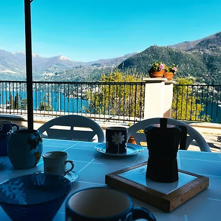 Terrace View Διαμέρισμα Moltrasio