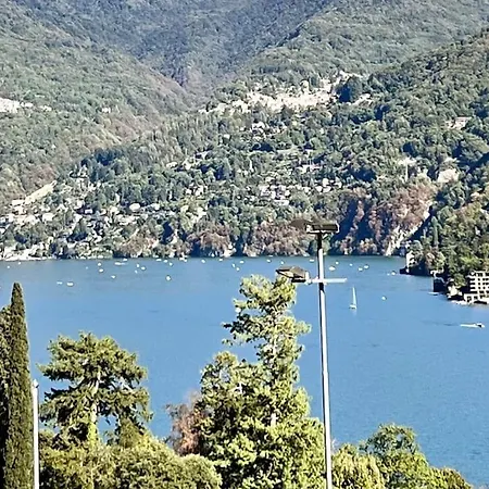 Terrace View Apartment Moltrasio